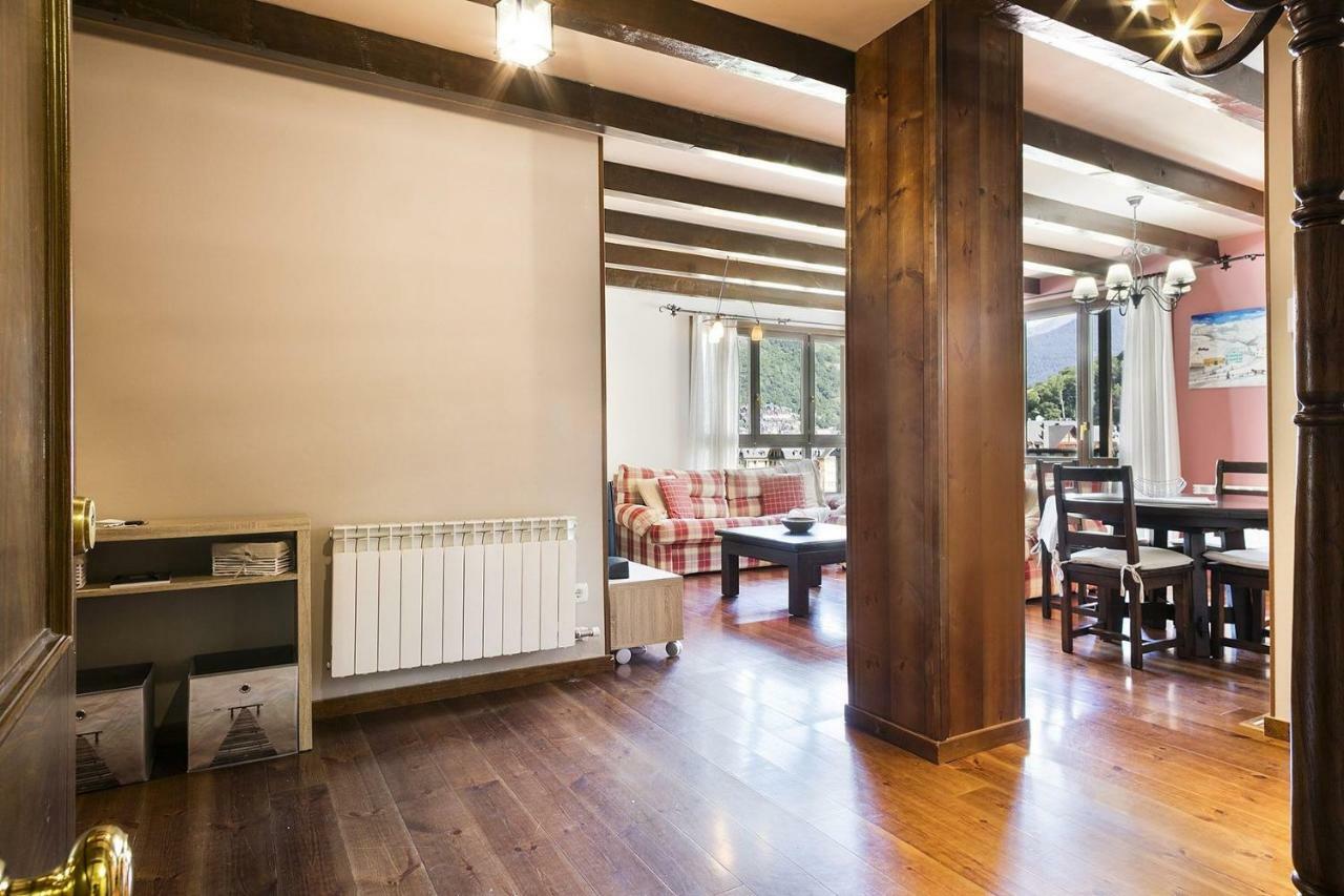 Luderna - Apartamento Brinhon Vielha Kültér fotó